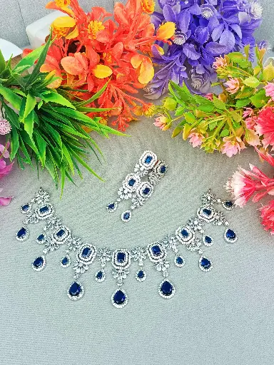 Elegant Sapphire and Diamond Necklace Set