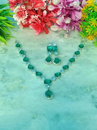 Emerald Green Jewelry Set