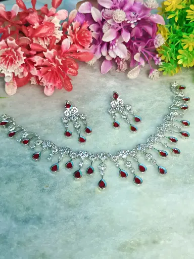 Red Stone Necklace Set