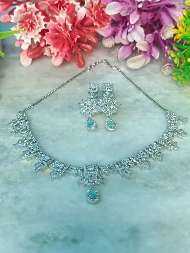 Diamond Necklace Set